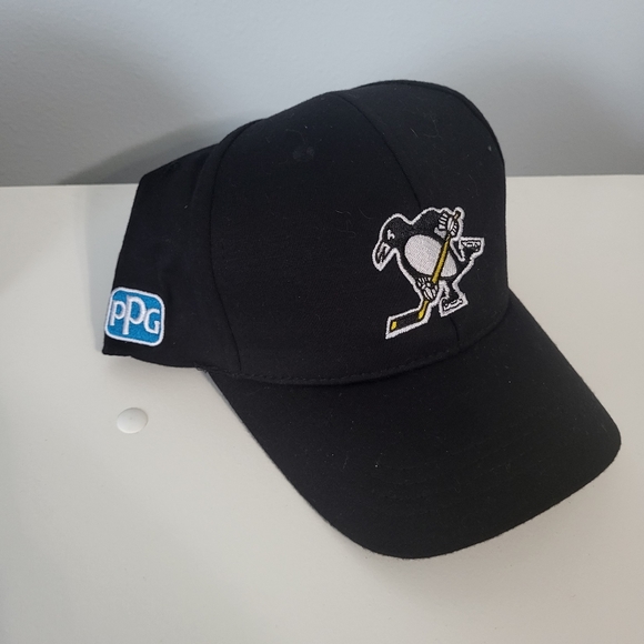 Pittsburgh Penguins NHL adjustable hat - Picture 2 of 6